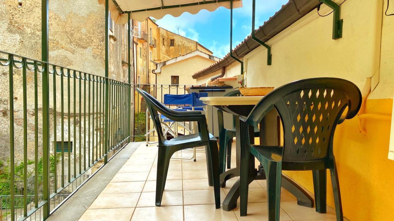 Casa Santicelli Maratea “ Il Campanile” Lägenhet Exteriör bild